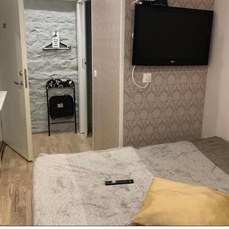 Sueda Hostel Sueda 7 Tallinn Eksteriør bilde